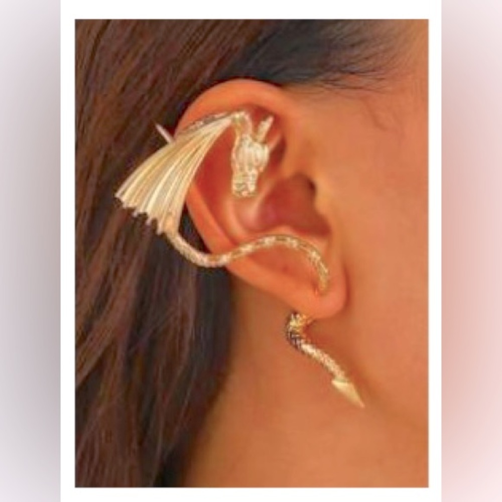 1 pc - gold Dragon Pierced Ear Cuff